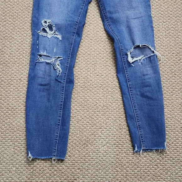 Dynamite Ripped Jeans - Picture 4 of 5